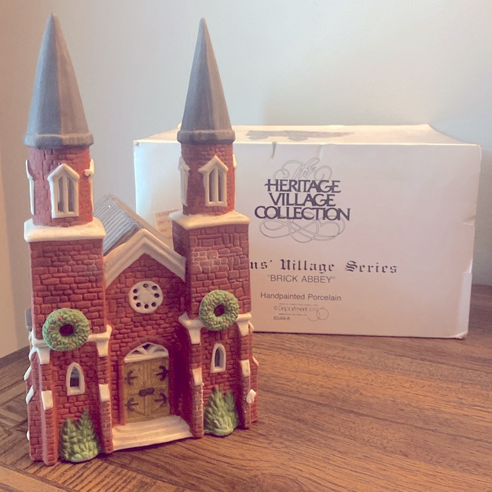 Department 56 Brick Abbey Dickens' Series 1987 Retired